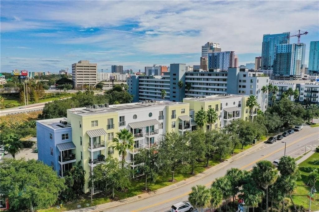 1501 DOYLE CARLTON DRIVE UNIT 106