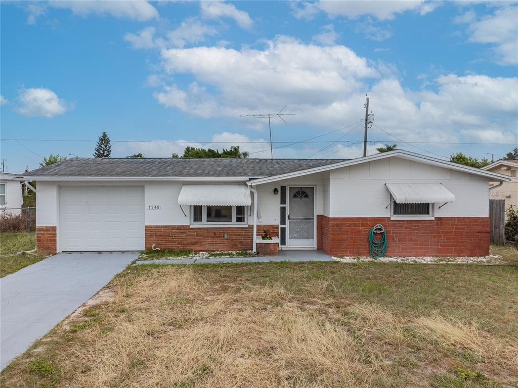 1548 LANDAU STREET HOLIDAY, FL 34690