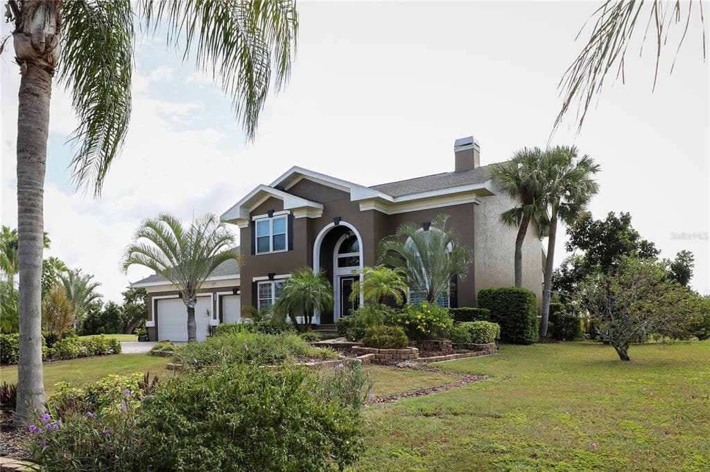 706 BUNKER VIEW DRIVE
