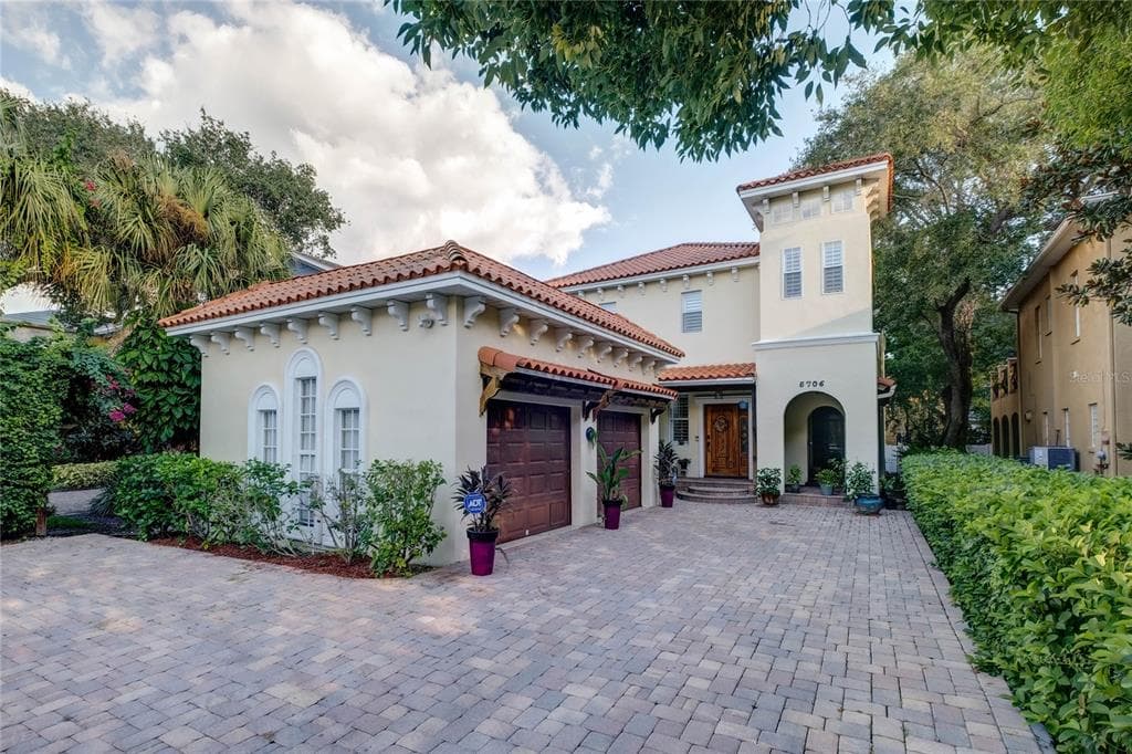 5706 INTERBAY BOULEVARD TAMPA, FL 33611