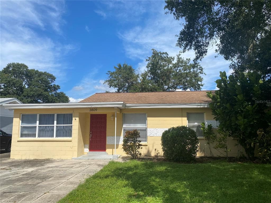 3809 W OKLAHOMA AVENUE TAMPA, FL 33616