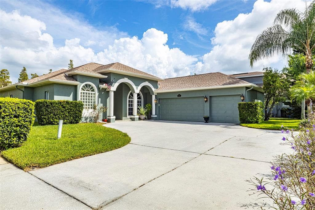 2122 LARISSA COURT TRINITY, FL 34655