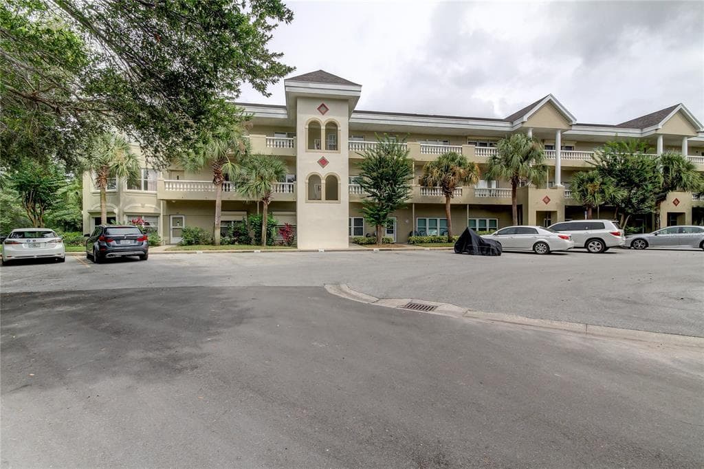 2019 UTOPIAN DRIVE W UNIT 210 CLEARWATER, FL 33763