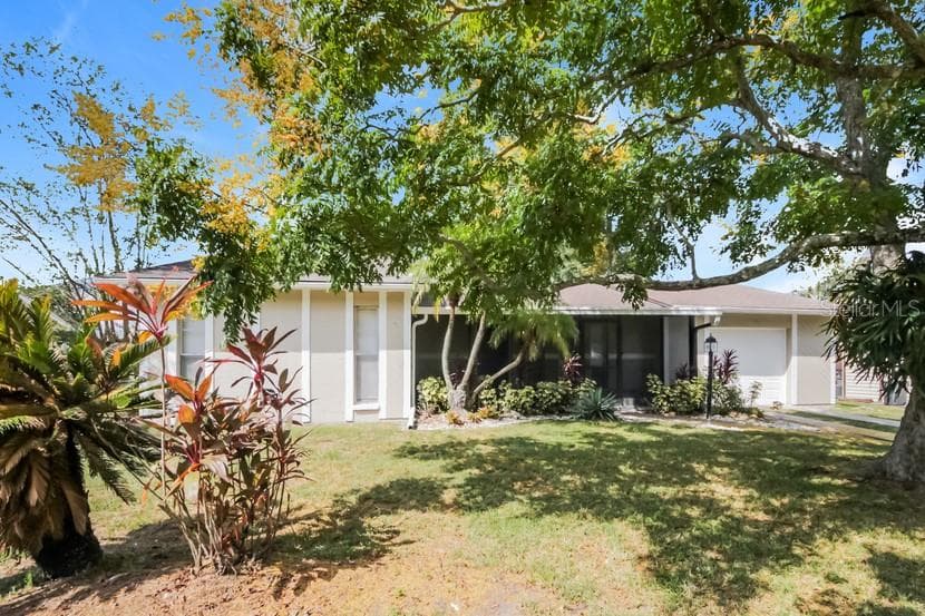 734 ROYAL PALM DRIVE KISSIMMEE, FL 34743