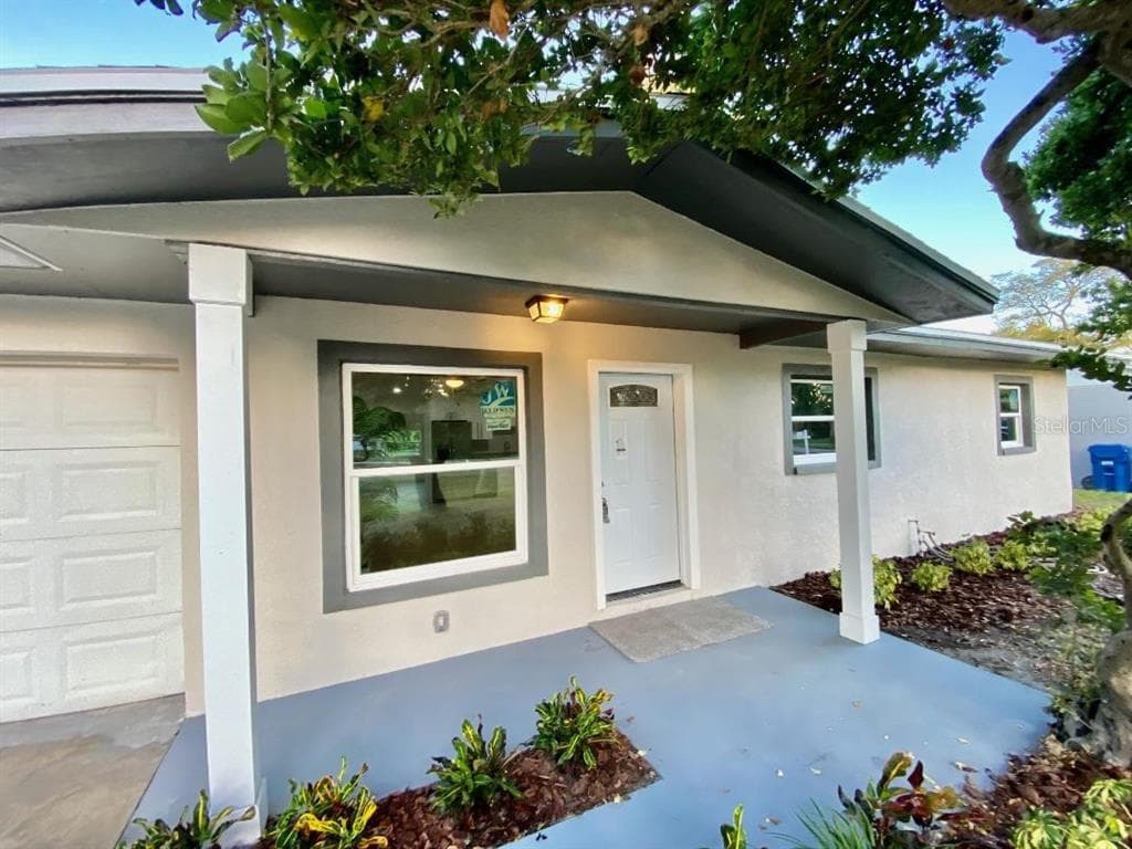 12575 RIDGE ROAD LARGO, FL 33778