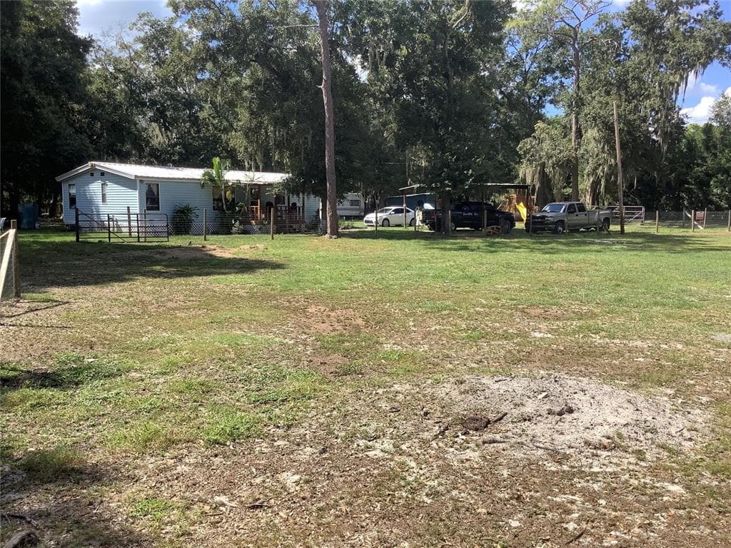 2732 DAD WELDON ROAD DOVER, FL 33527