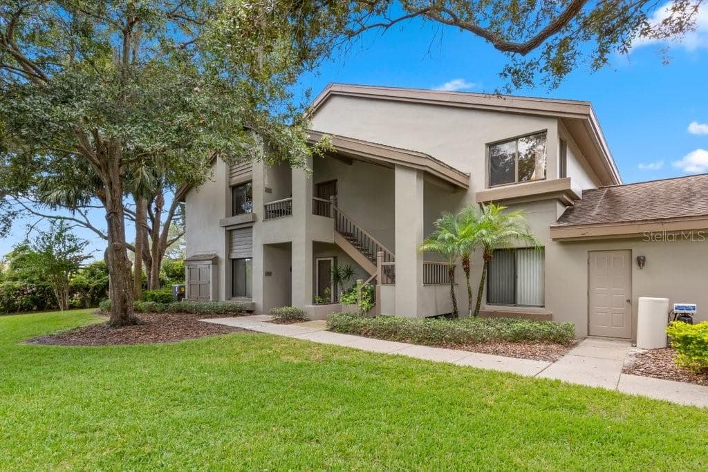 3090 LANDMARK BOULEVARD UNIT 1906 PALM HARBOR, FL 34684