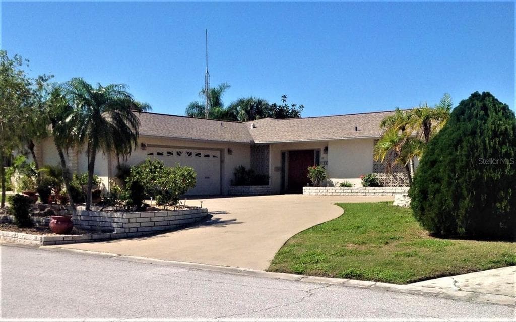 5331 PILOTS PLACE NEW PORT RICHEY, FL 34652