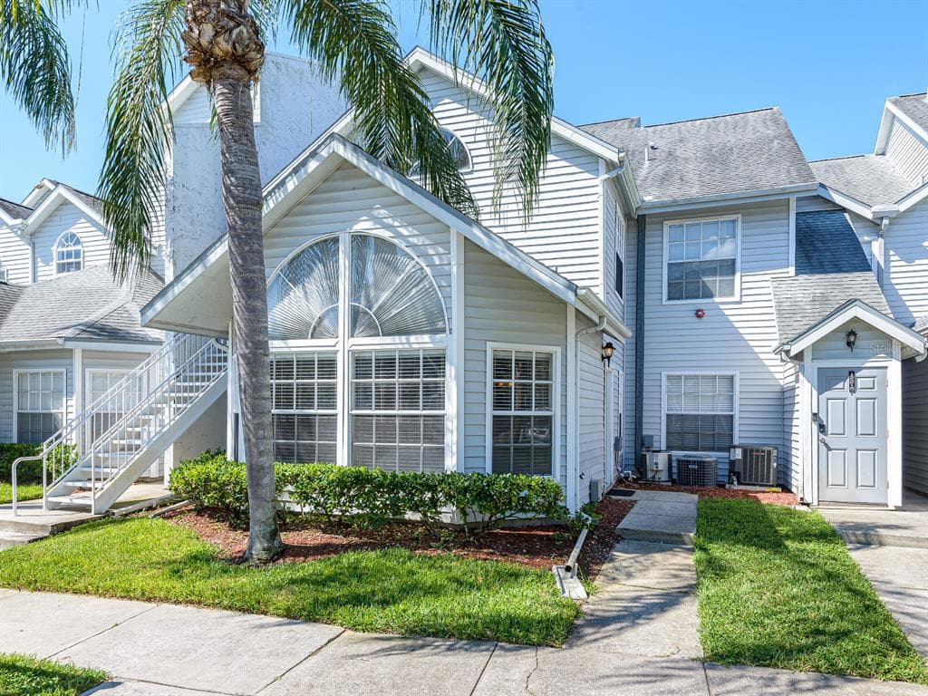 12217 ARMENIA GABLES CIRCLE UNIT 12217 TAMPA, FL 33612