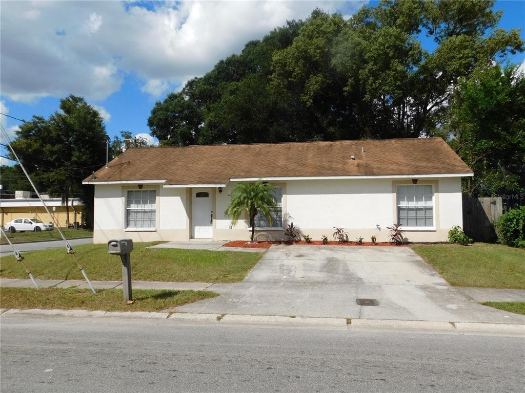 1202 E 33RD AVENUE TAMPA, FL 33603