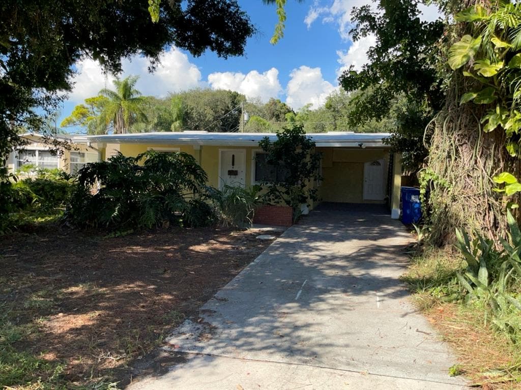 3011 PINELLAS POINT DRIVE S ST PETERSBURG, FL 33712
