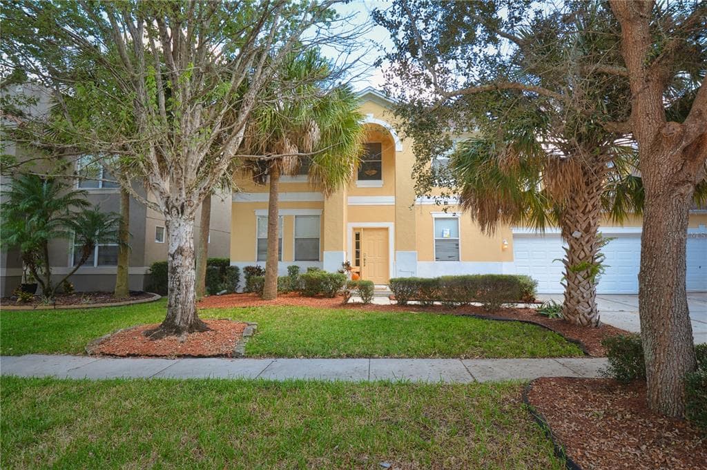 11805 HOLLY CREEK DRIVE