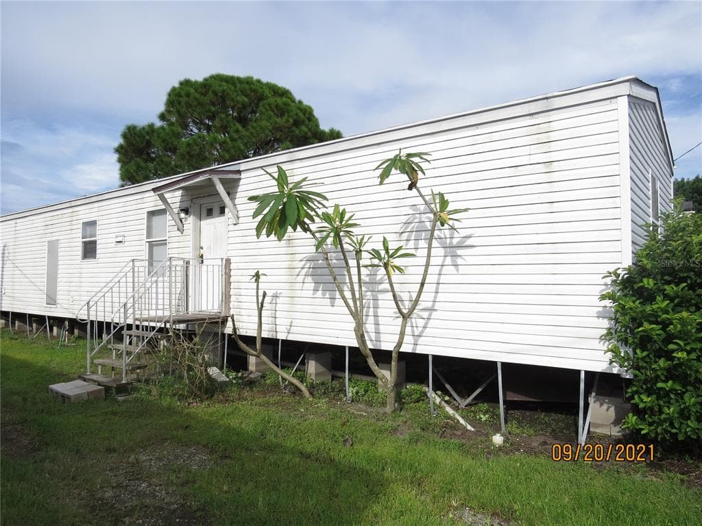 6338 EUGENE ACRES LANE GIBSONTON, FL 33534