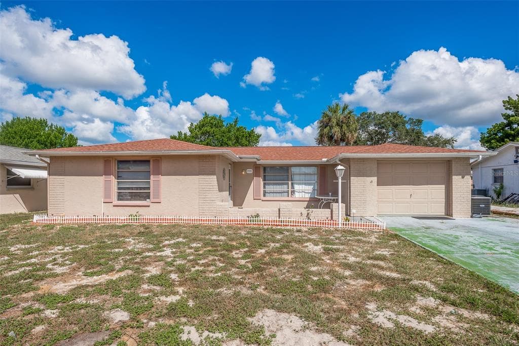 7735 GREYBIRCH TERRACE PORT RICHEY, FL 34668