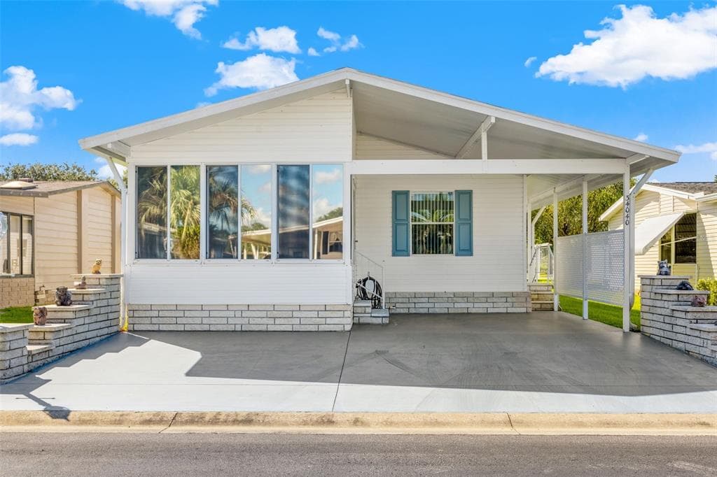 34040 BROWN BAYOU WESLEY CHAPEL, FL 33543