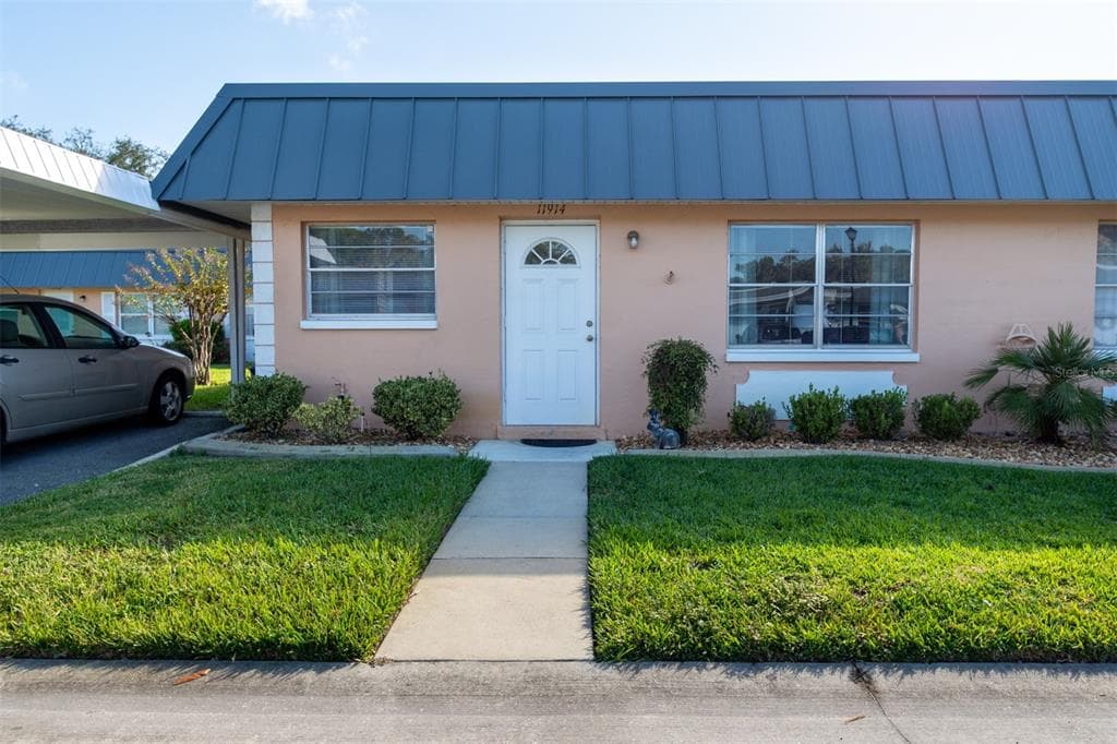 11914 BOYNTON LANE NEW PORT RICHEY, FL 34654