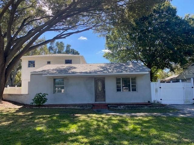 3922 W BAY VIEW AVENUE TAMPA, FL 33611