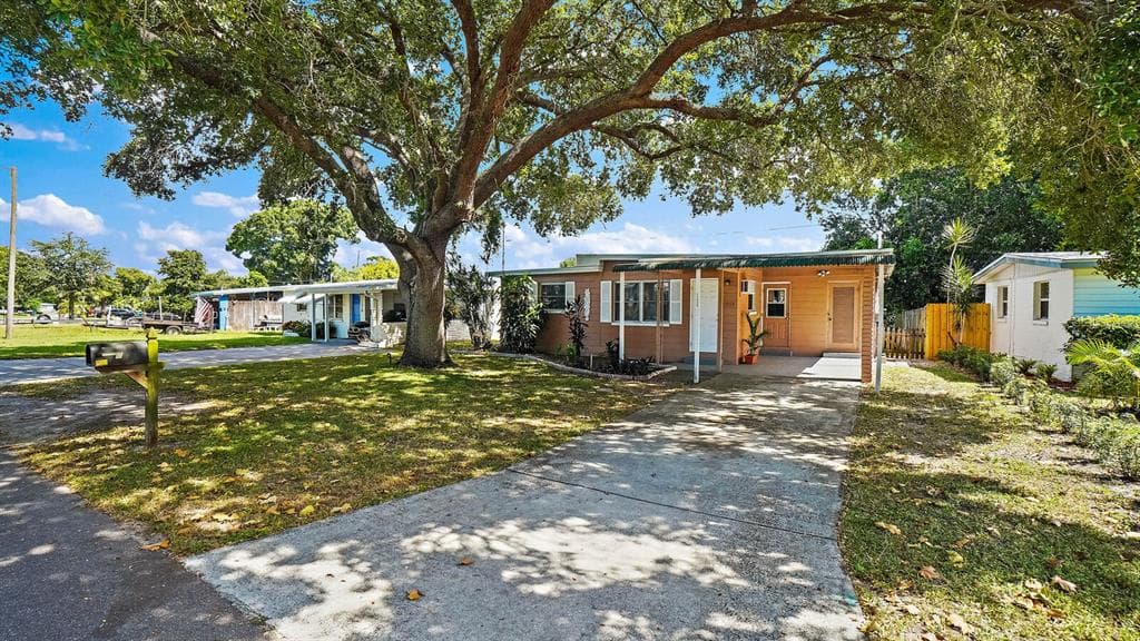 11559 104TH LANE LARGO, FL 33773