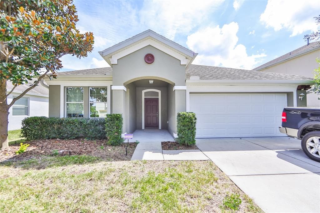 5120 SANDERLING RIDGE DRIVE LITHIA, FL 33547