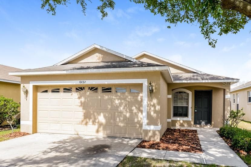 8432 DEER CHASE DRIVE RIVERVIEW, FL 33578