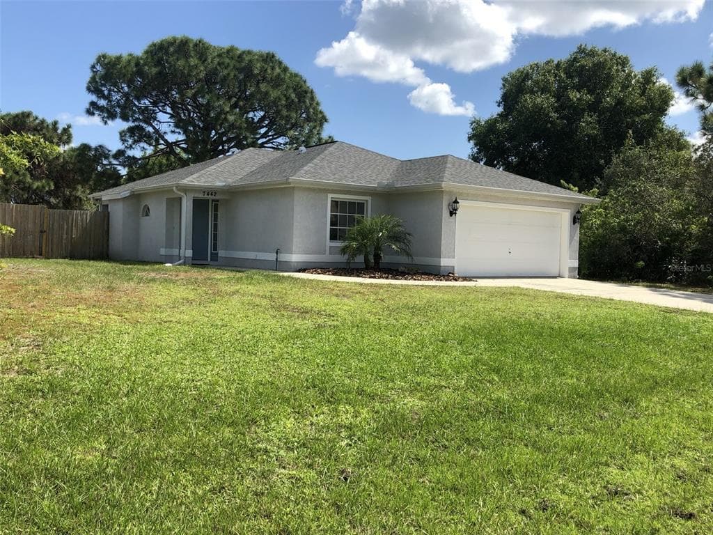 7442 GRAND CONCOURSE STREET ENGLEWOOD, FL 34224