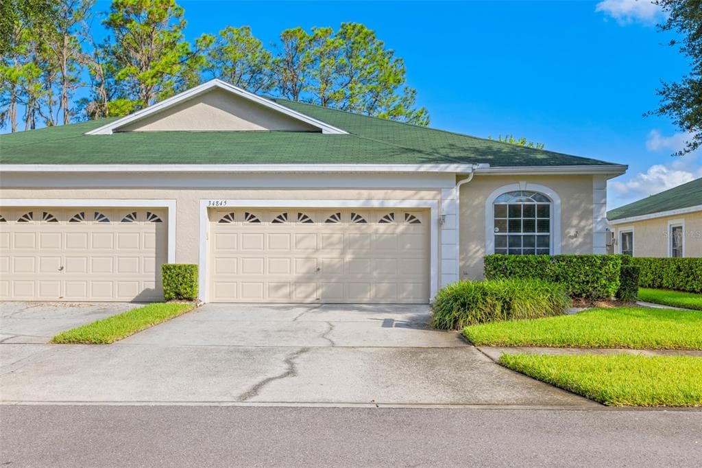 34845 DOUBLE EAGLE COURT ZEPHYRHILLS, FL 33541