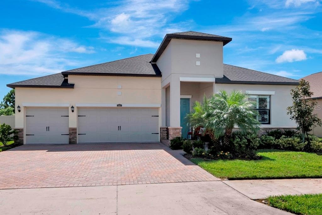 2917 HILLIARD DRIVE