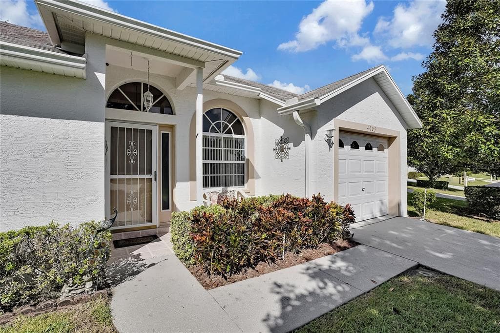 4005 CASA DEL SOL WAY