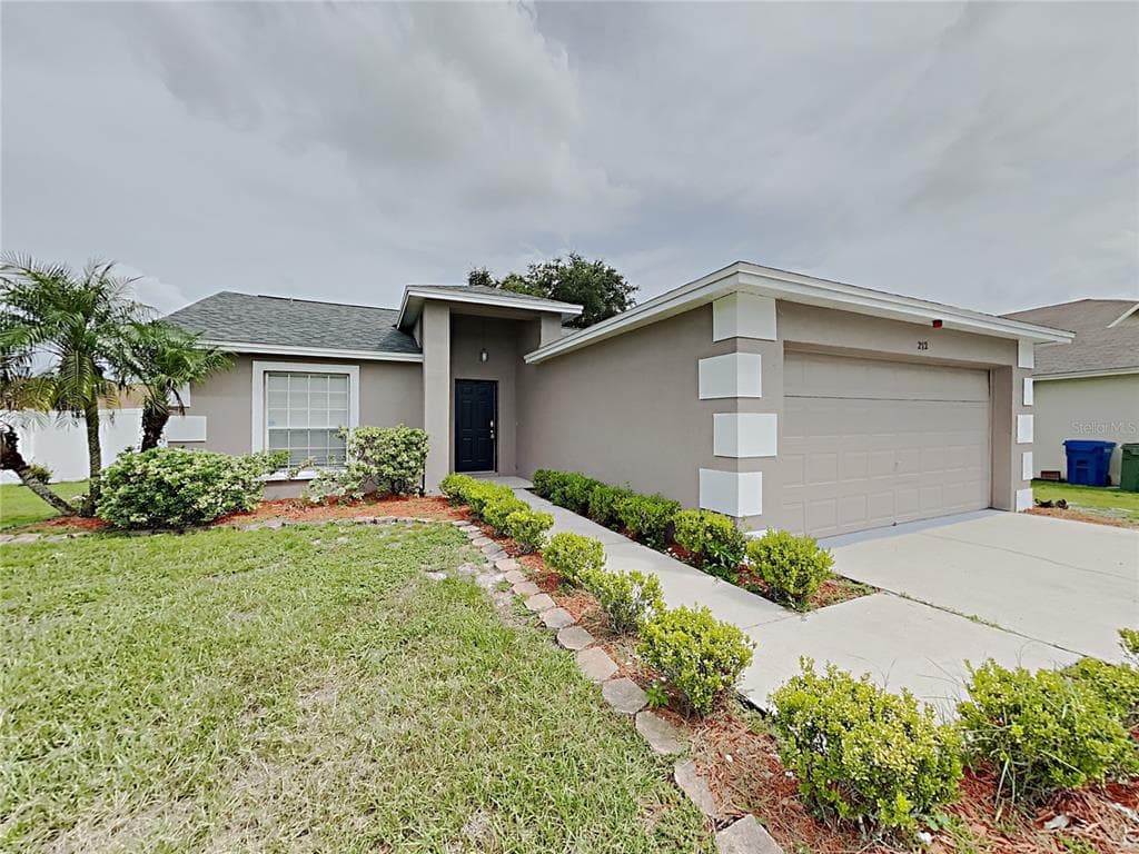 272 KINGS POND AVENUE WINTER HAVEN, FL 33880