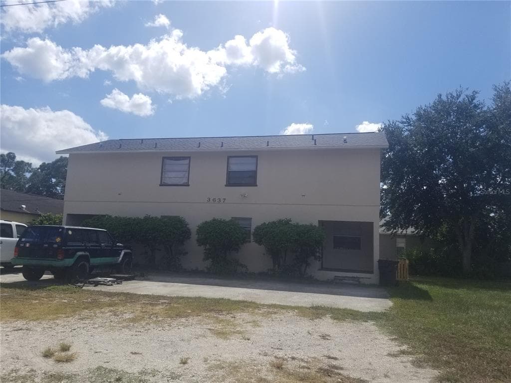 3637 MERIDEN AVENUE OLDSMAR, FL 34677