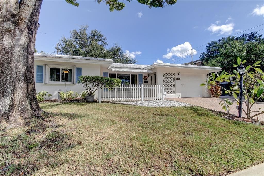 9461 45TH WAY N UNIT 1-B PINELLAS PARK, FL 33782