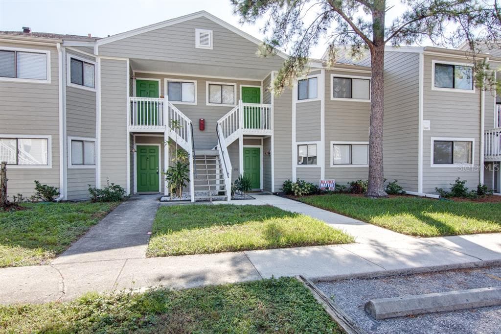 7298 ULMERTON ROAD UNIT 606 LARGO, FL 33771