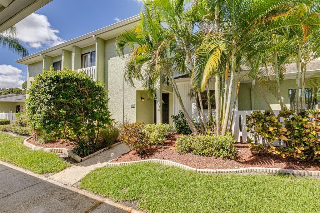160 CYPRESS PLACE OLDSMAR, FL 34677