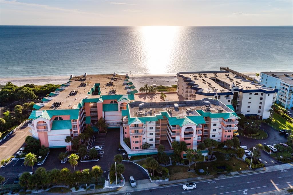 18400 GULF BOULEVARD UNIT 1406 INDIAN SHORES, FL 33785