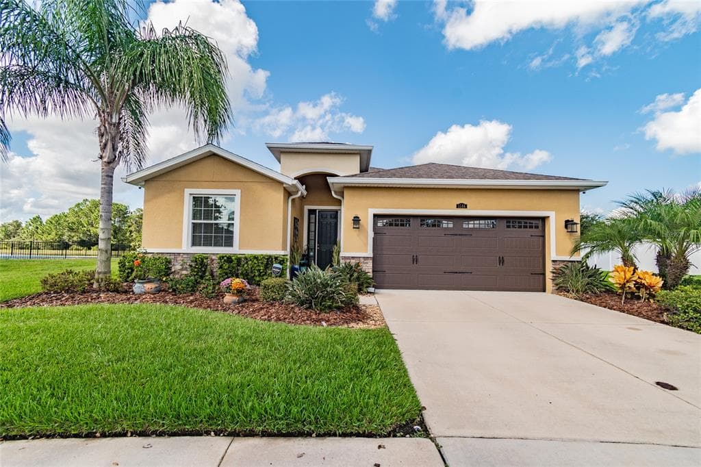 5546 FISHER GLEN LOOP WESLEY CHAPEL, FL 33545