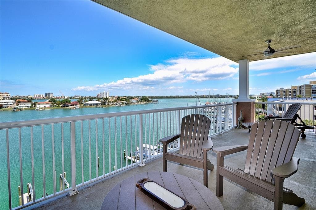 706 BAYWAY BOULEVARD UNIT 503 CLEARWATER, FL 33767