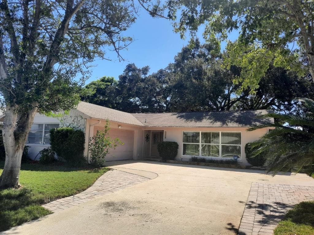 2909 CATHERINE DRIVE CLEARWATER, FL 33759