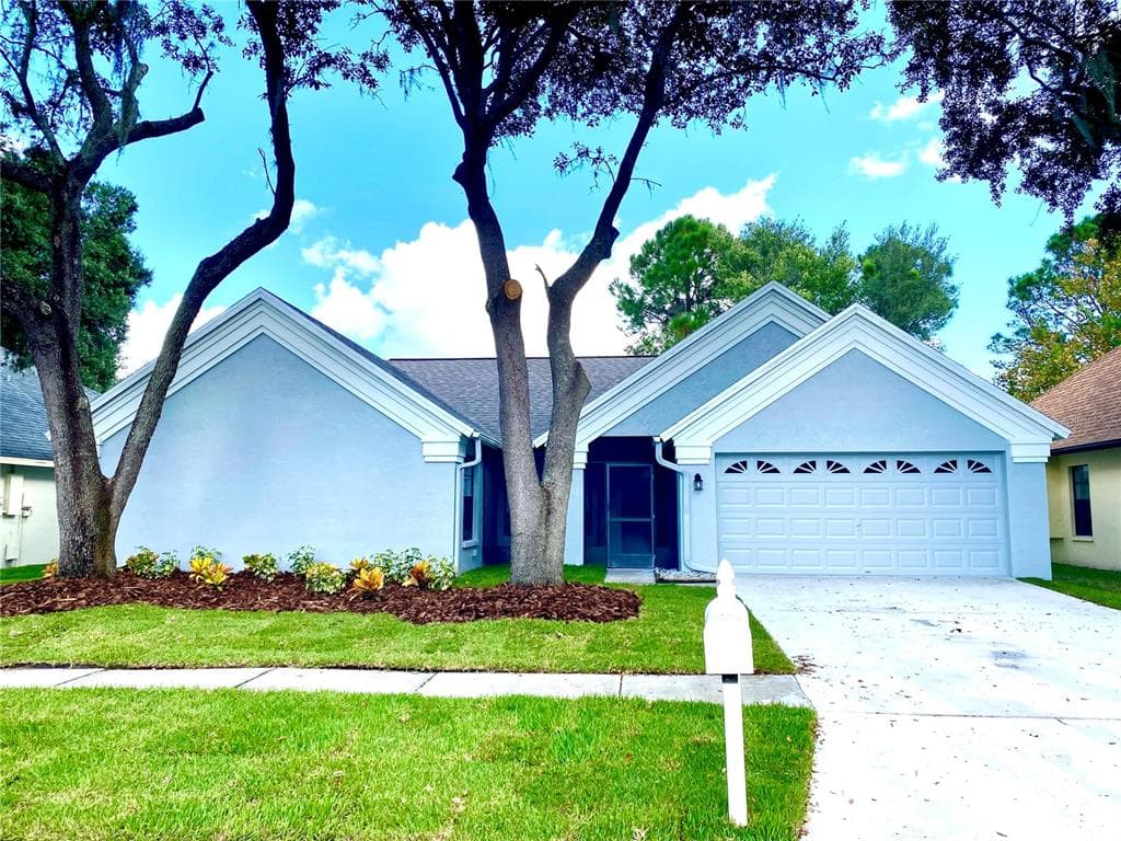 18213 CYPRESS STAND CIRCLE TAMPA, FL 33647