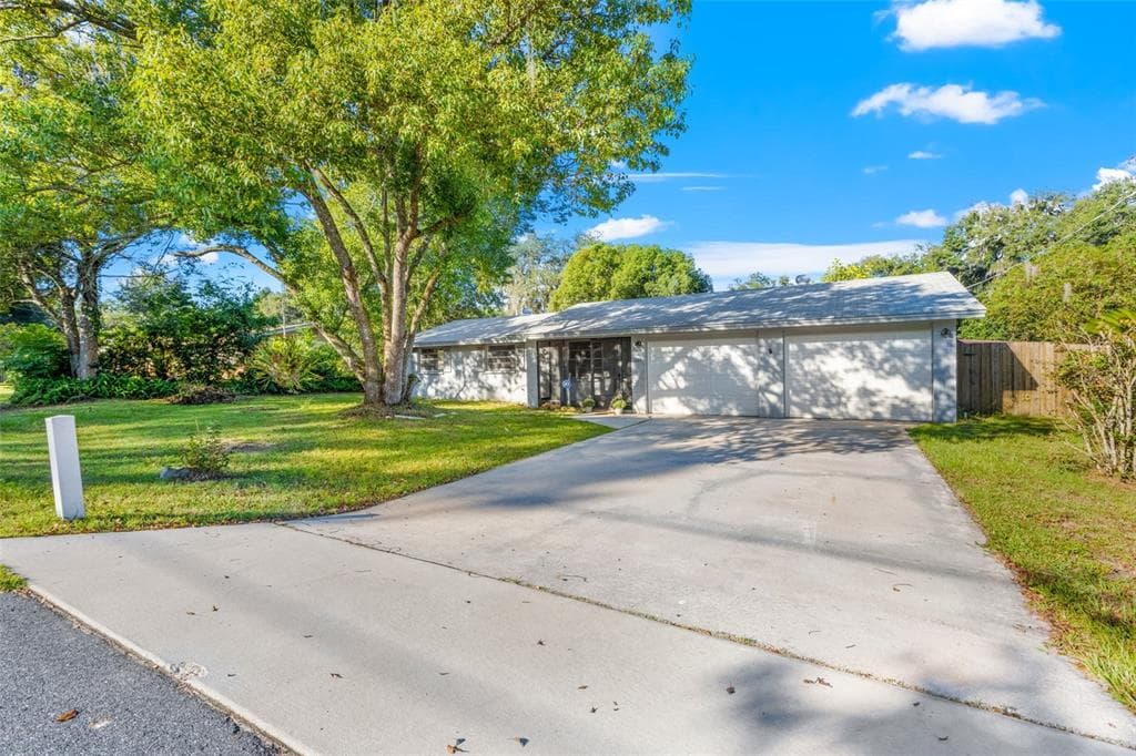 11645 MEADOWLANE DRIVE DADE CITY, FL 33525