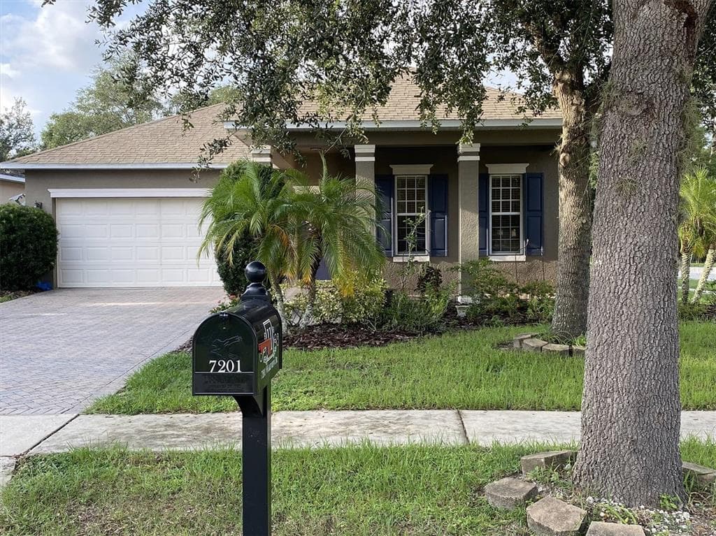 7201 WAKEVIEW DRIVE DAVENPORT, FL 33896