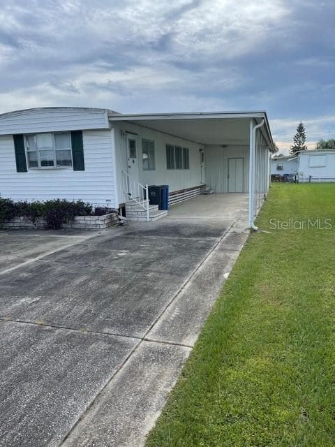 120 SAINT KITTS WAY APOLLO BEACH, FL 33572