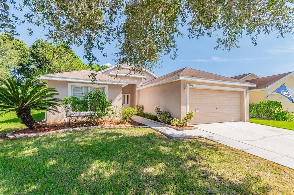 5548 PASSING PINE LANE ZEPHYRHILLS, FL 33541