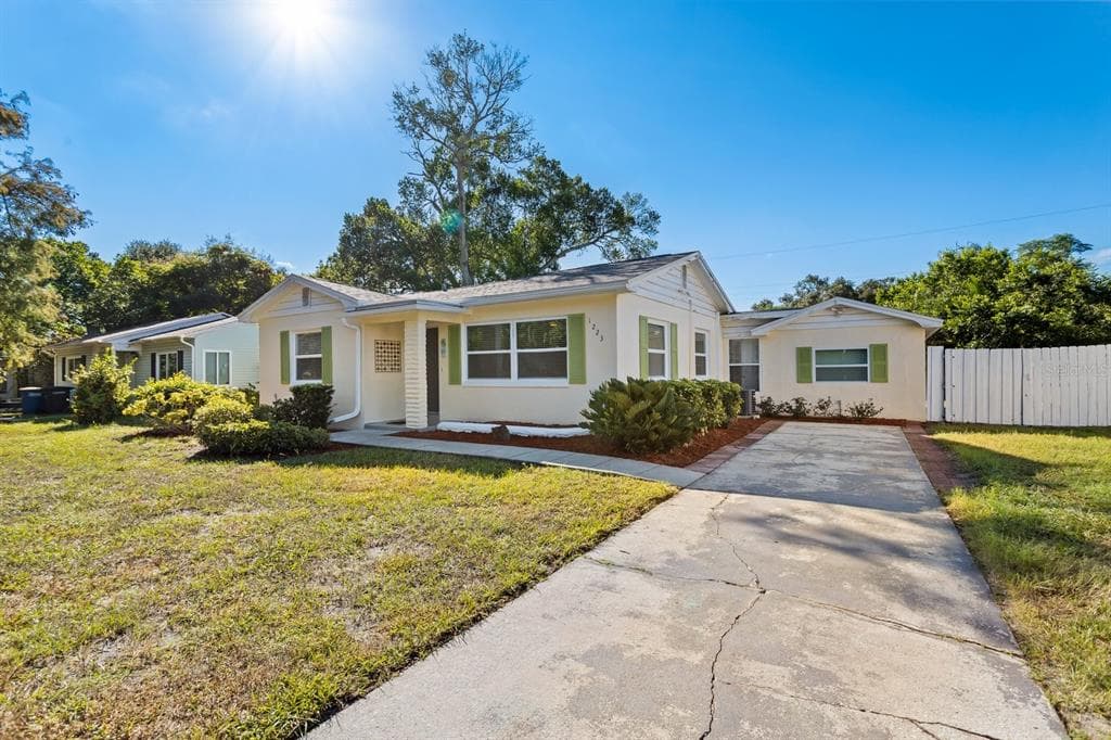 1223 UNION STREET CLEARWATER, FL 33755
