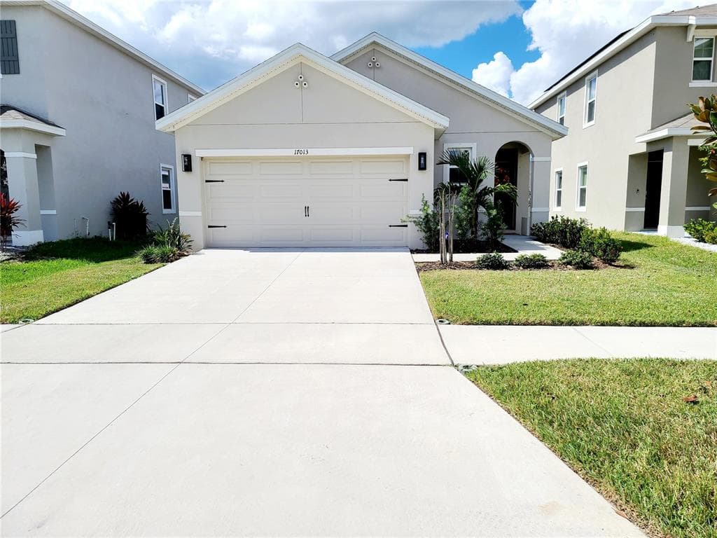 17013 WAVE TRESSLE PLACE WIMAUMA, FL 33598