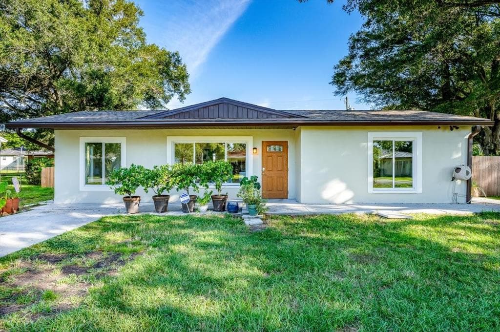 2525 47TH AVENUE N ST PETERSBURG, FL 33714