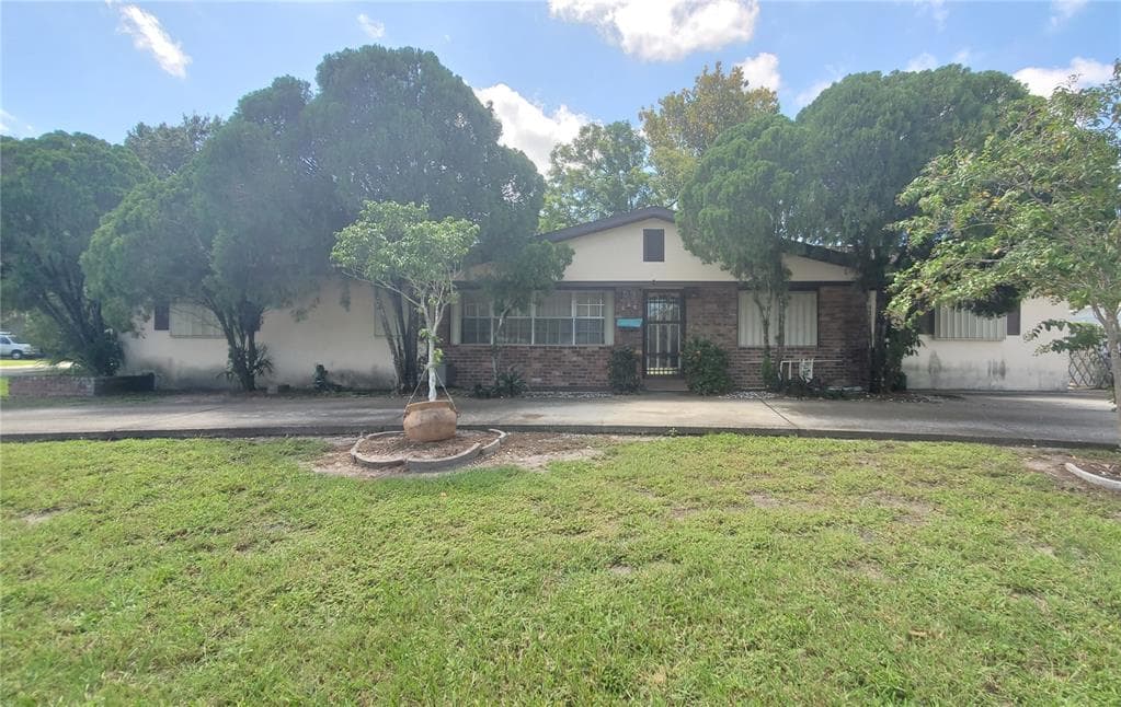 6700 30TH AVENUE N ST PETERSBURG, FL 33710
