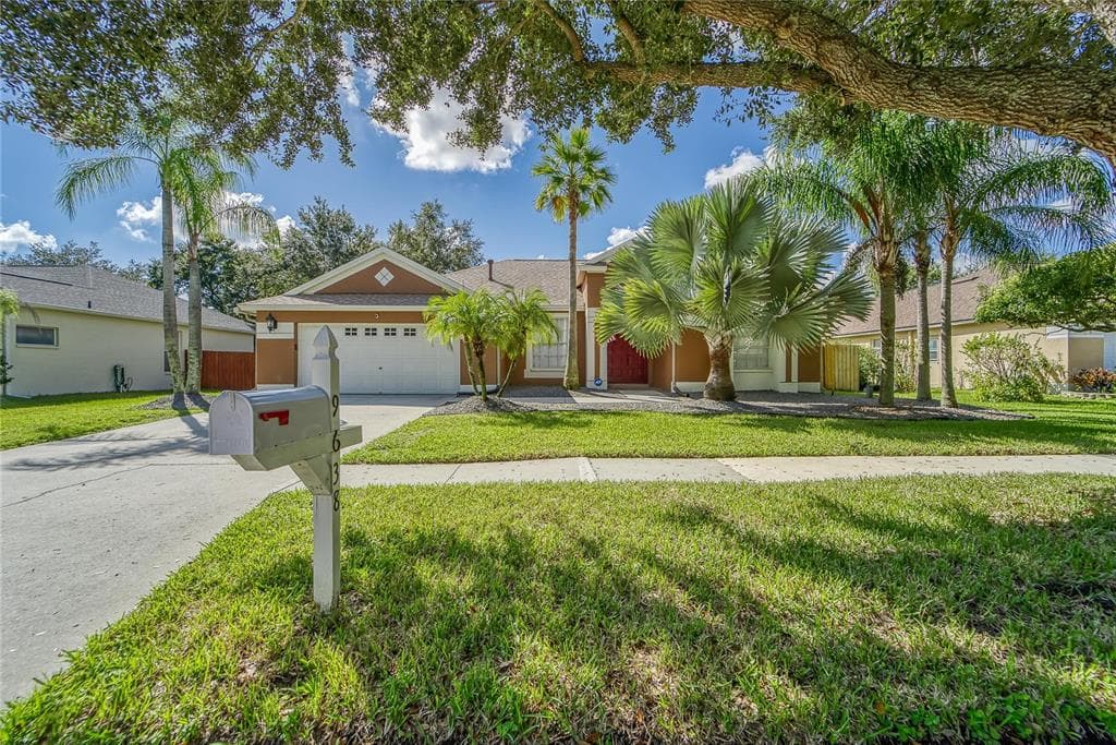 9638 GREENBANK DRIVE RIVERVIEW, FL 33569