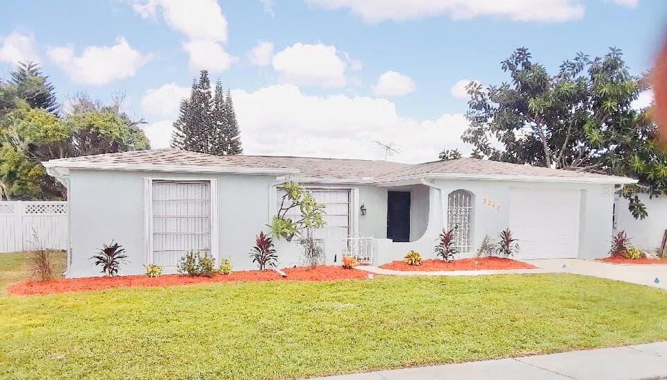 3207 SALISBURY DRIVE HOLIDAY, FL 34691