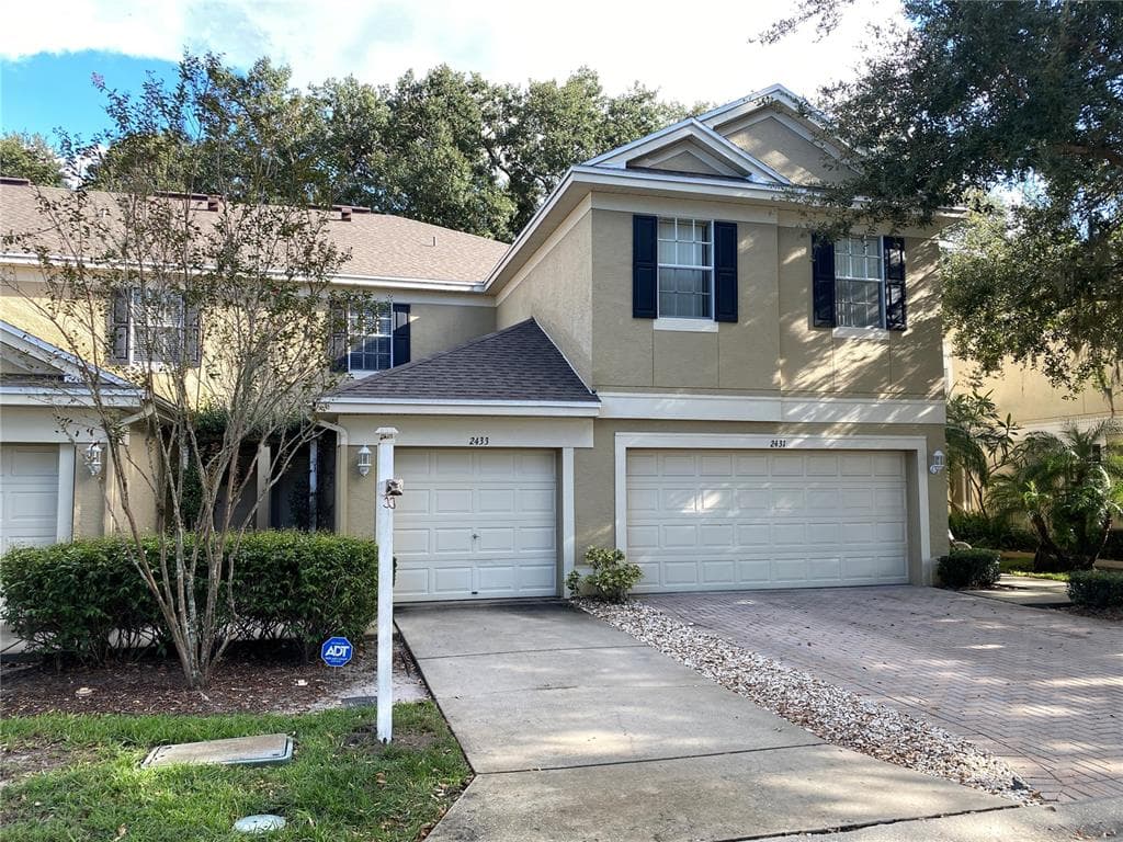 2433 EARLSWOOD CT BRANDON, FL 33510
