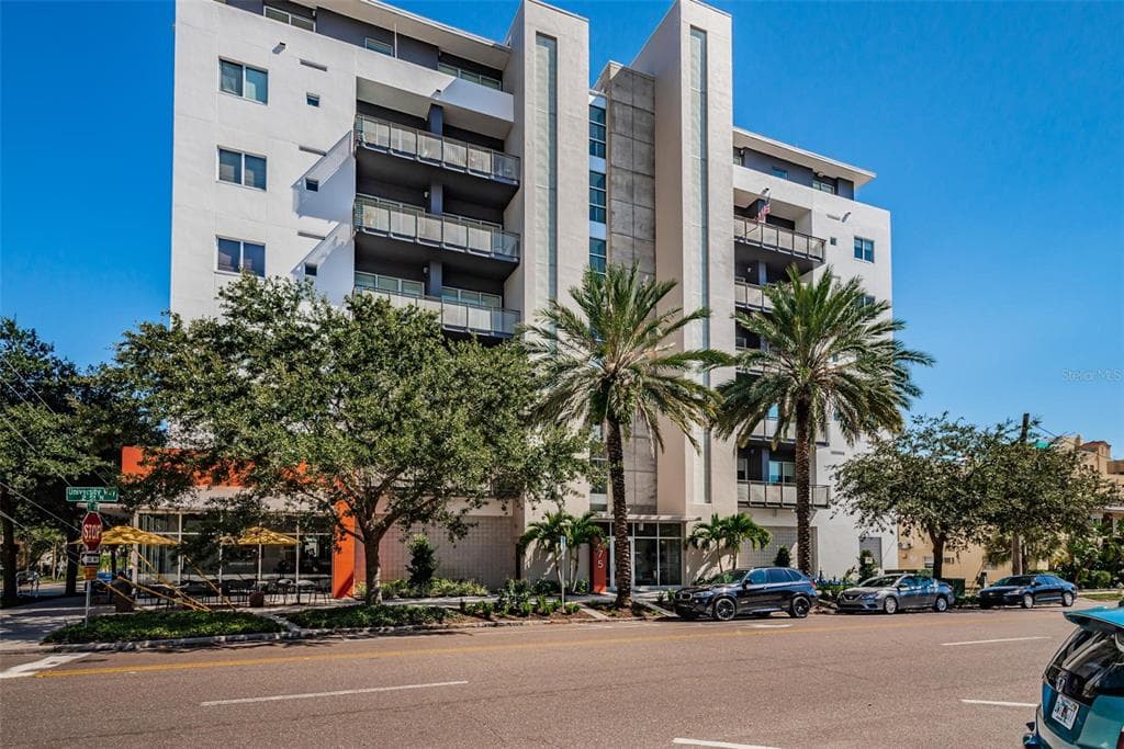 475 2ND STREET N UNIT 504